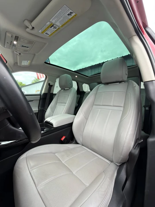 2020 Land Rover Range Rover Evoque 2nd Gen - Image 11 of 20