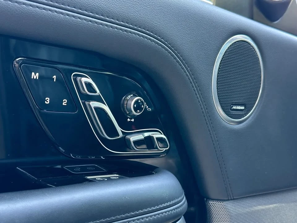2020 Land Rover Range Rover L405 - Image 6 of 20