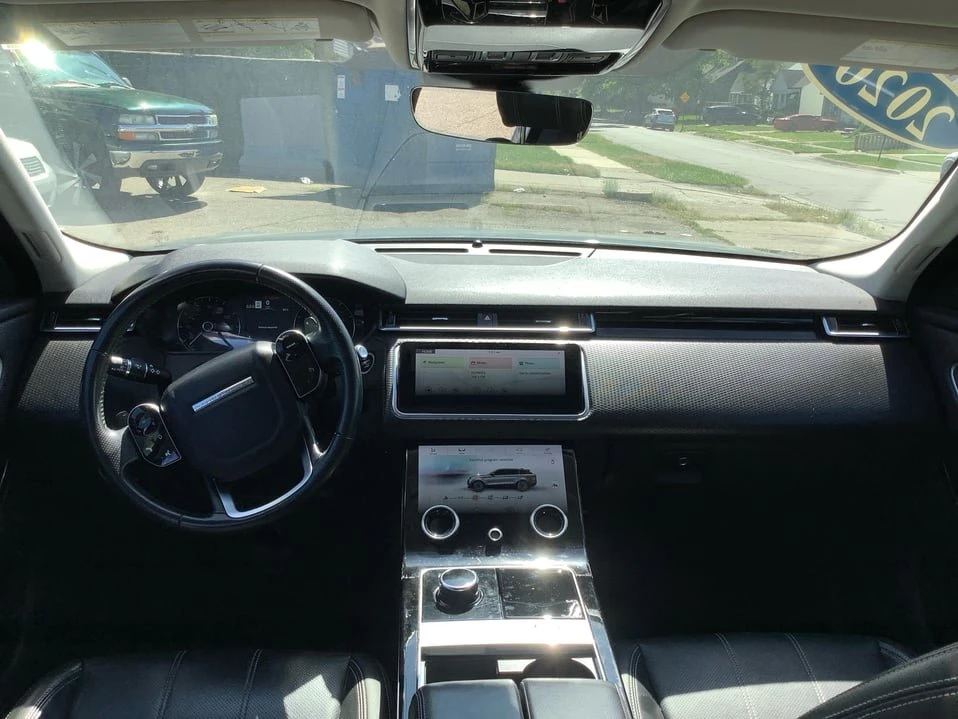 2020 Land Rover Range Rover Velar - Image 13 of 20