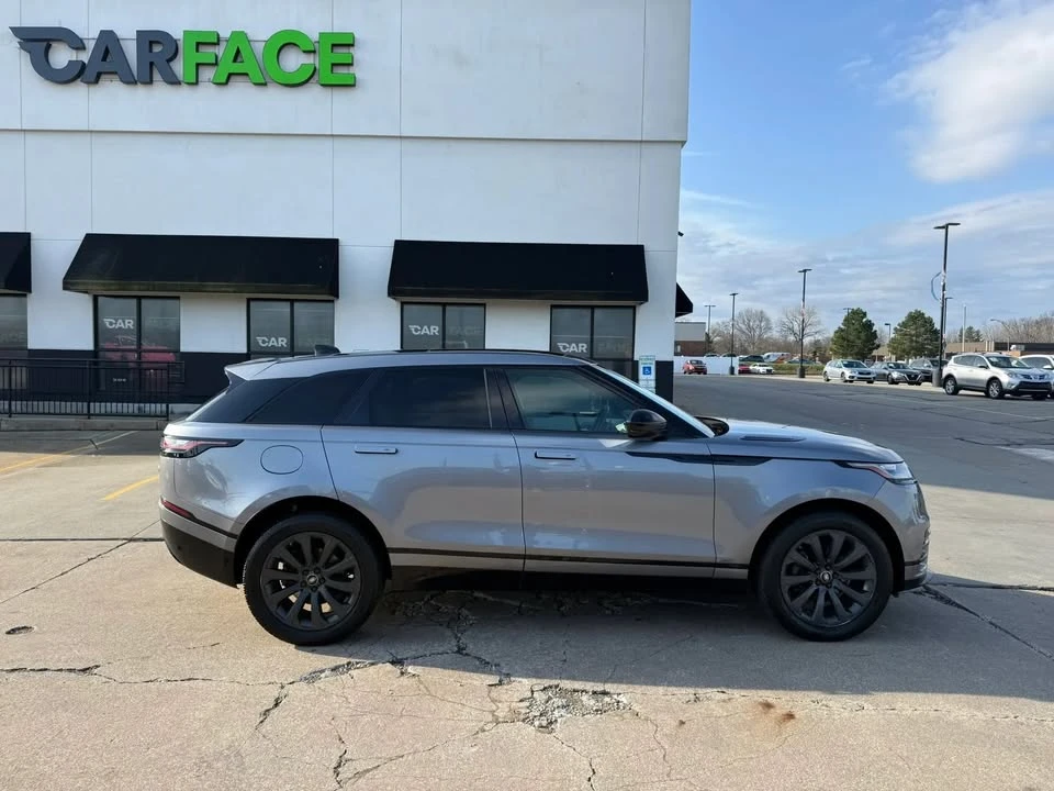 2020 Land Rover Range Rover Velar - Image 10 of 20
