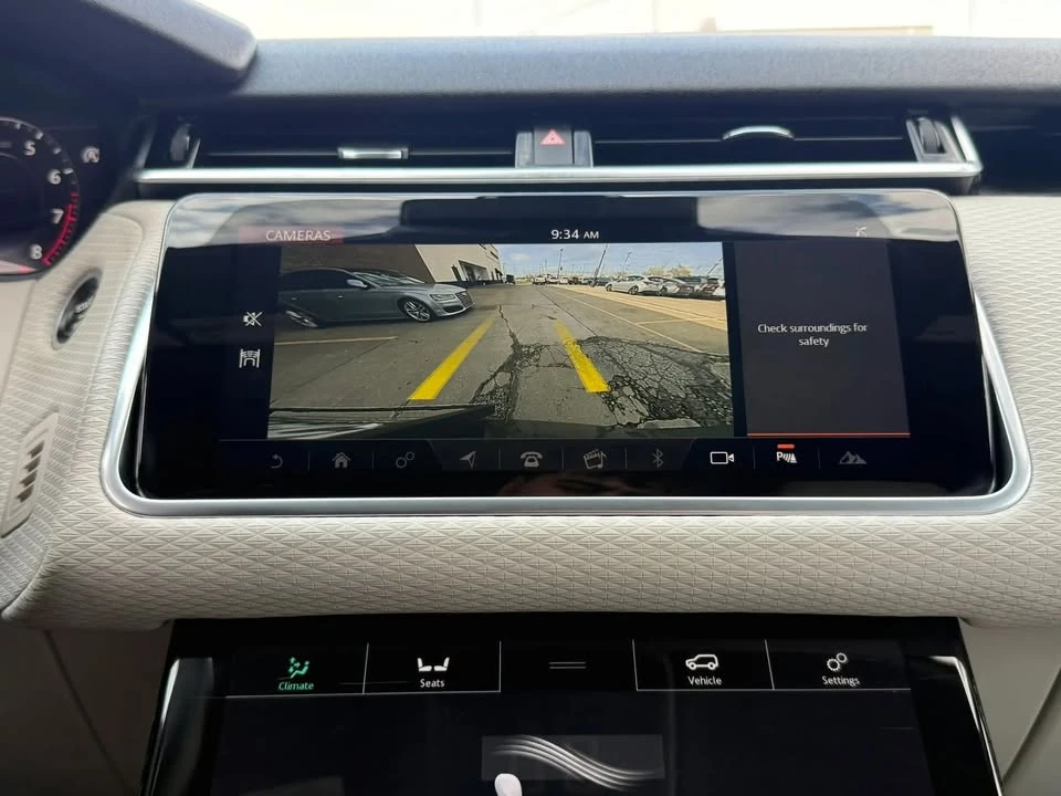 2020 Land Rover Range Rover Velar - Image 18 of 20
