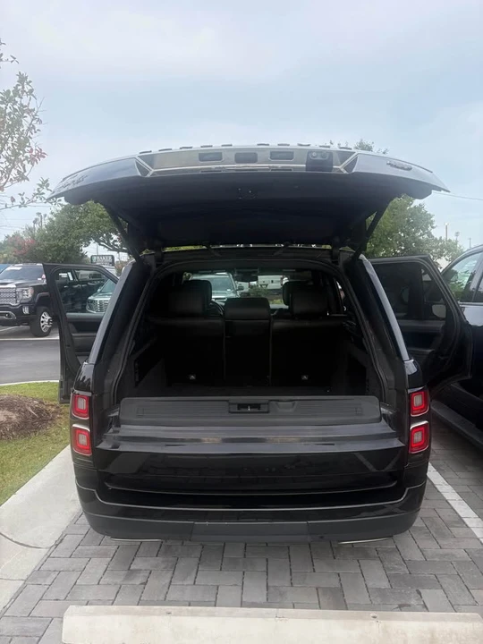 2020 Land Rover Range Rover L405 - Image 9 of 18