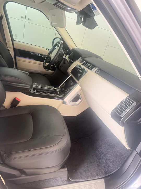 2020 Land Rover Range Rover L405 - Image 9 of 19