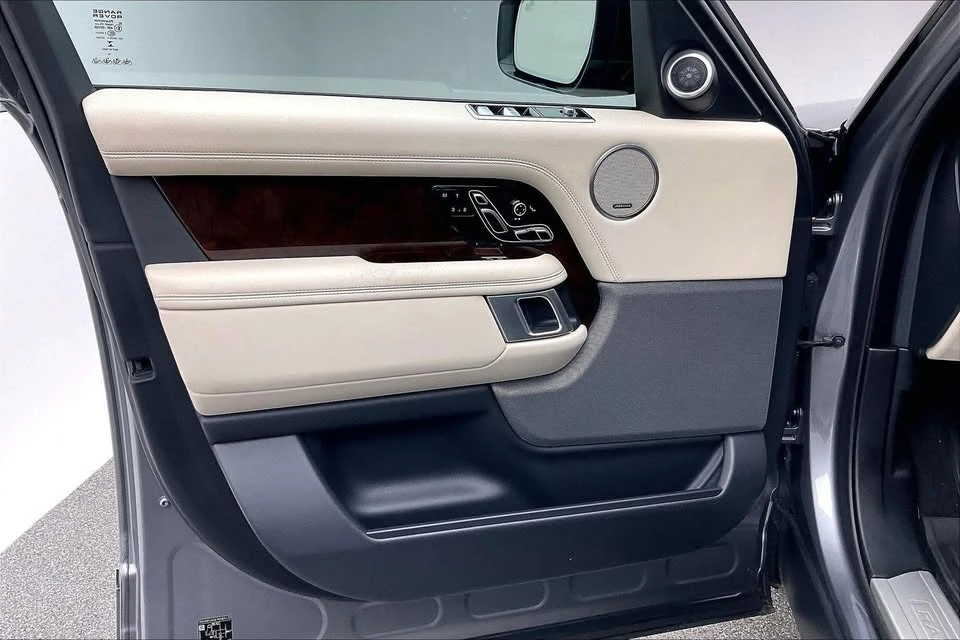 2020 Land Rover Range Rover L405 - Image 7 of 16