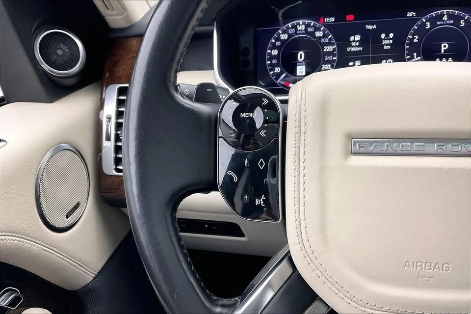 2020 Land Rover Range Rover L405 - Image 11 of 16