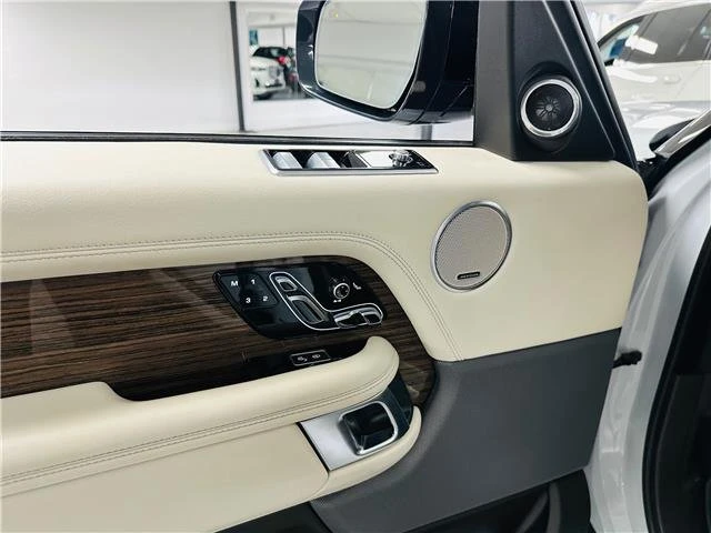 2020 Land Rover Range Rover L405 - Image 8 of 20