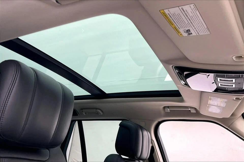 2020 Land Rover Range Rover L405 - Image 9 of 20