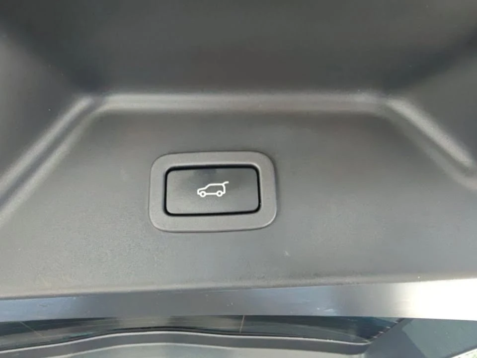 2020 Land Rover Range Rover L405 - Image 5 of 20