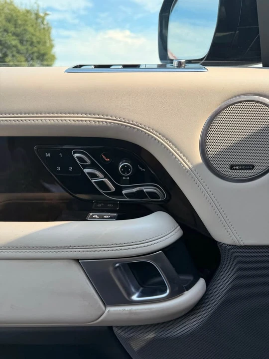 2020 Land Rover Range Rover L405 - Image 13 of 20