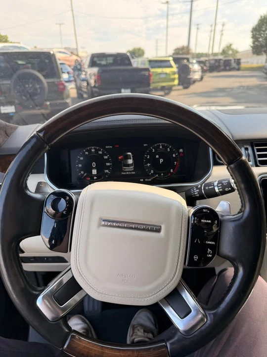 2020 Land Rover Range Rover L405 - Image 10 of 20