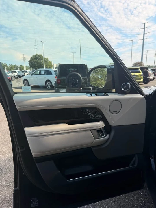 2020 Land Rover Range Rover L405 - Image 14 of 20