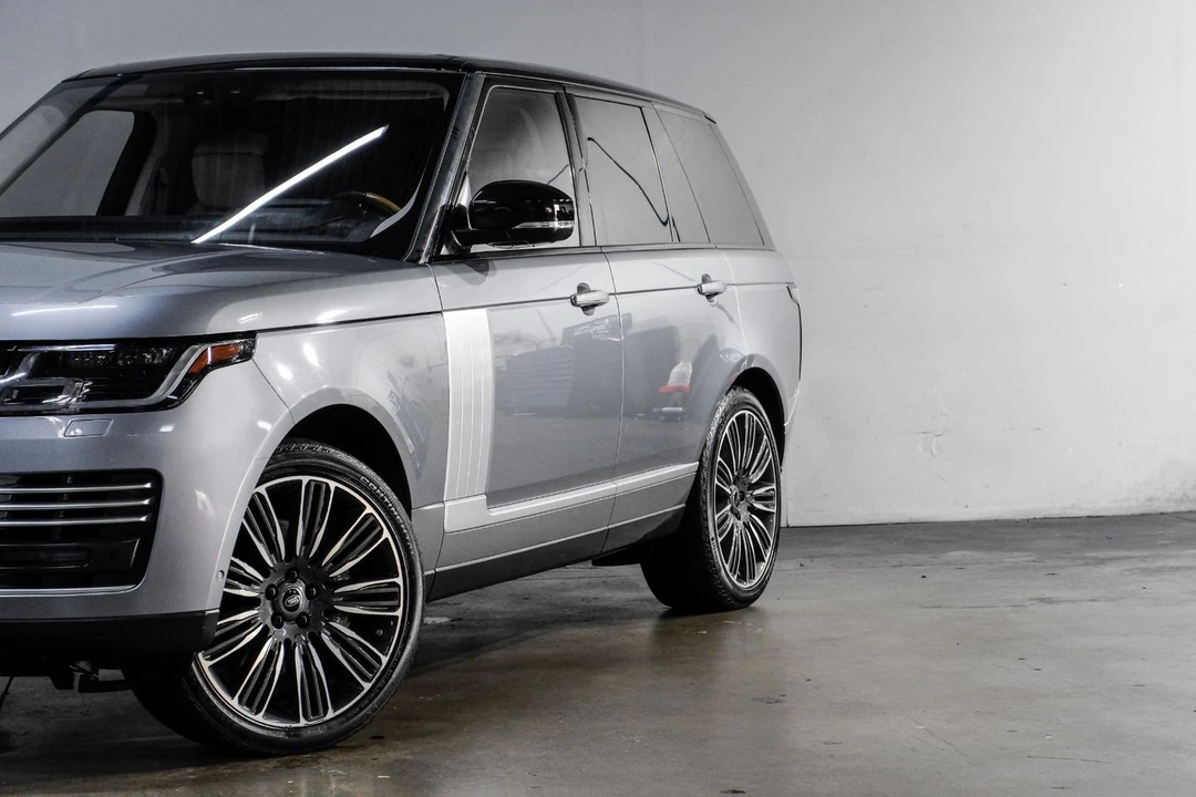 2020 Land Rover Range Rover L405 - Image 10 of 21