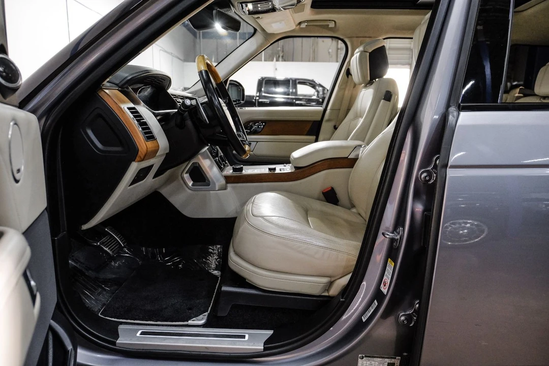 2020 Land Rover Range Rover L405 - Image 5 of 21