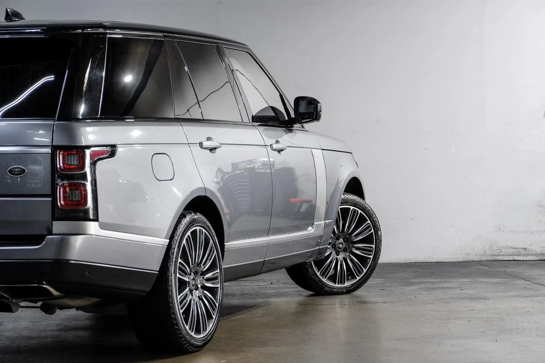 2020 Land Rover Range Rover L405 - Image 14 of 21