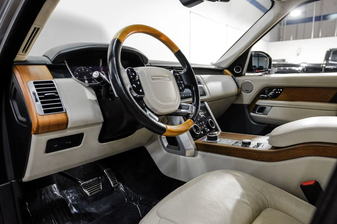 2020 Land Rover Range Rover L405 - Image 3 of 21