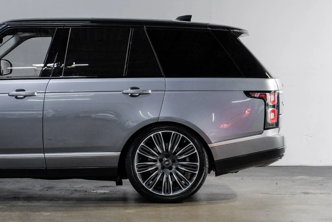 2020 Land Rover Range Rover L405 - Image 19 of 21