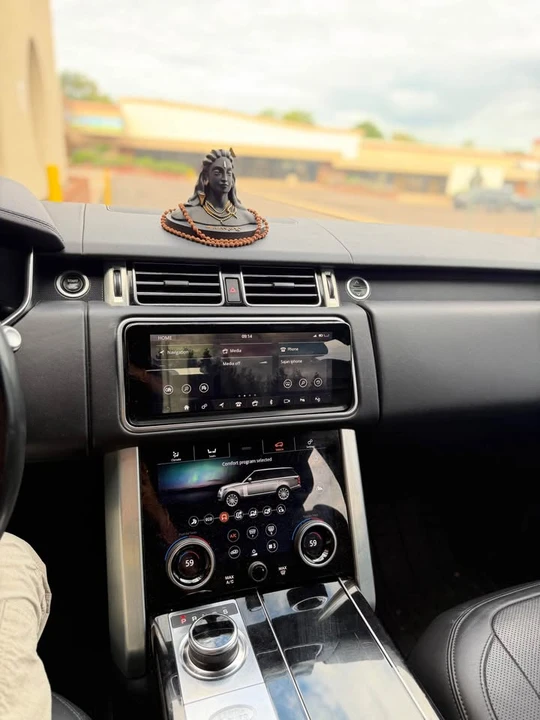 2020 Land Rover Range Rover L405 - Image 19 of 20