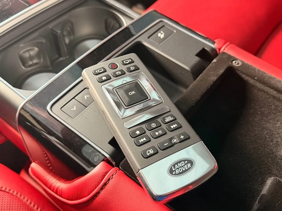 2020 Land Rover Range Rover L405 - Image 18 of 18