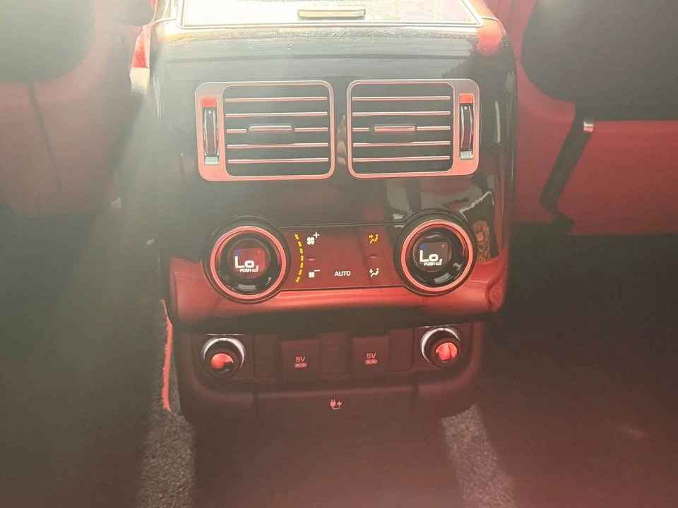 2020 Land Rover Range Rover L405 - Image 16 of 18