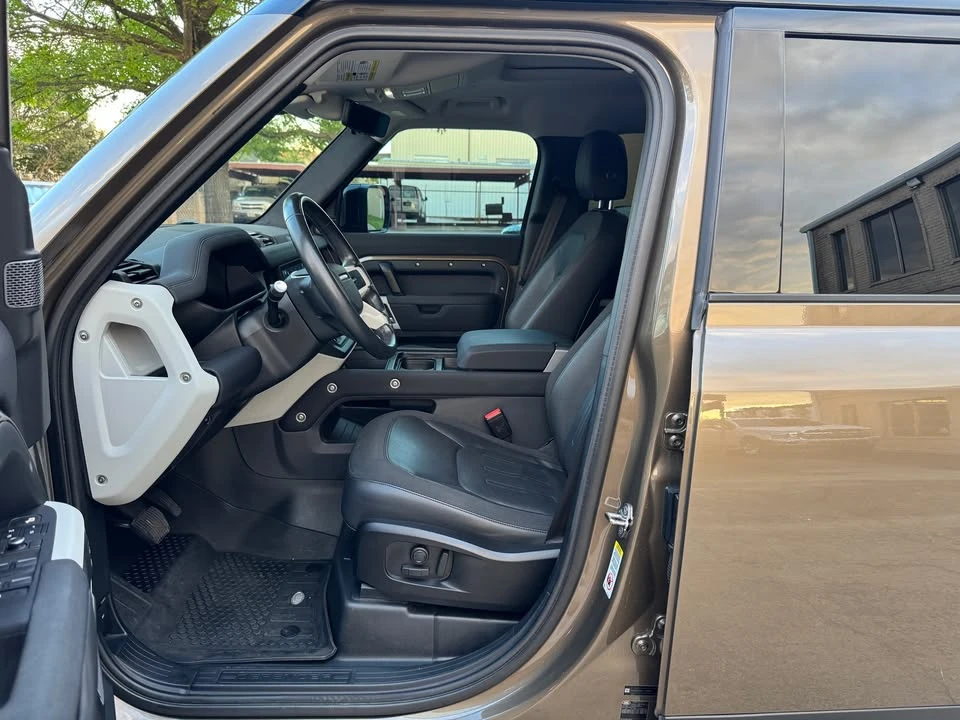 2020 Land Rover Defender L663 - Image 10 of 20
