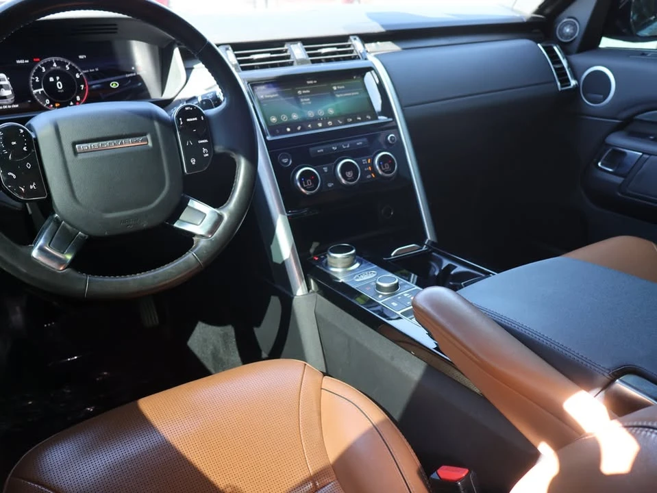 2020 Land Rover Discovery 5th Gen - Image 7 of 10