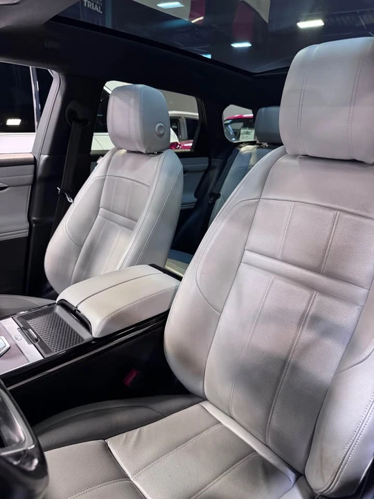 2020 Land Rover Range Rover Evoque 2nd Gen - Image 7 of 15