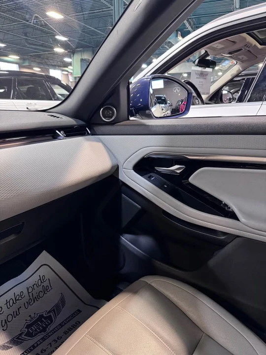 2020 Land Rover Range Rover Evoque 2nd Gen - Image 14 of 15