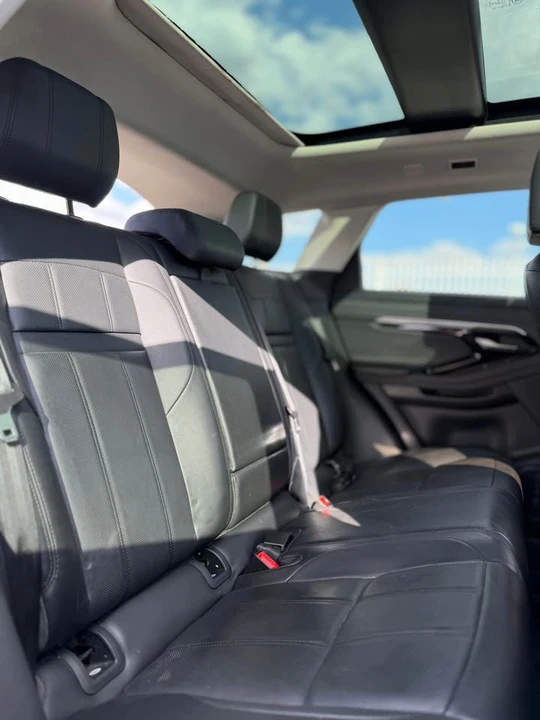 2020 Land Rover Range Rover Evoque 2nd Gen - Image 9 of 14