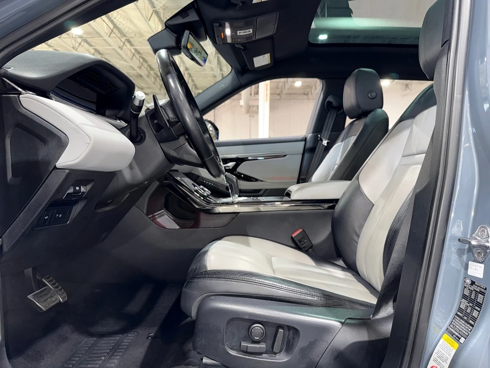 2020 Land Rover Range Rover Evoque 2nd Gen - Image 11 of 12