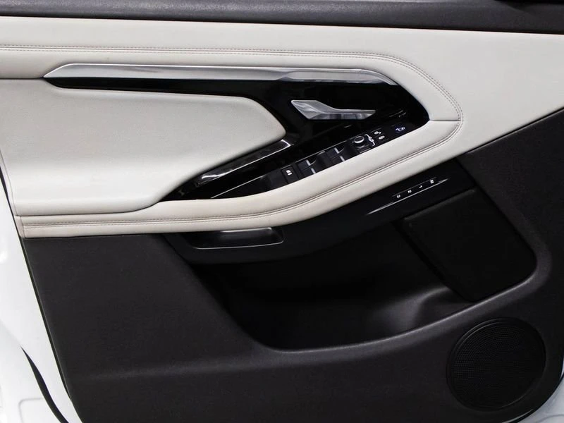 2020 Land Rover Range Rover Evoque 2nd Gen - Image 11 of 20