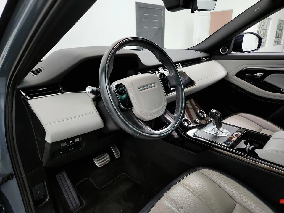 2020 Land Rover Range Rover Evoque 2nd Gen - Image 13 of 21