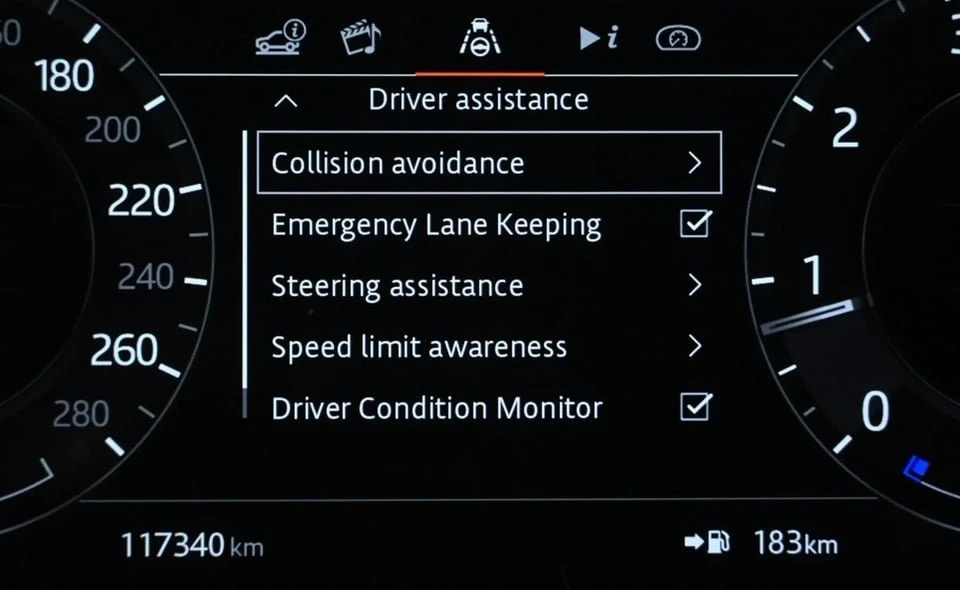 2020 Land Rover Range Rover Evoque 2nd Gen - Image 15 of 20