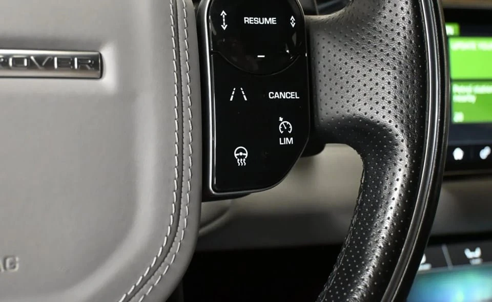 2020 Land Rover Range Rover Evoque 2nd Gen - Image 18 of 20