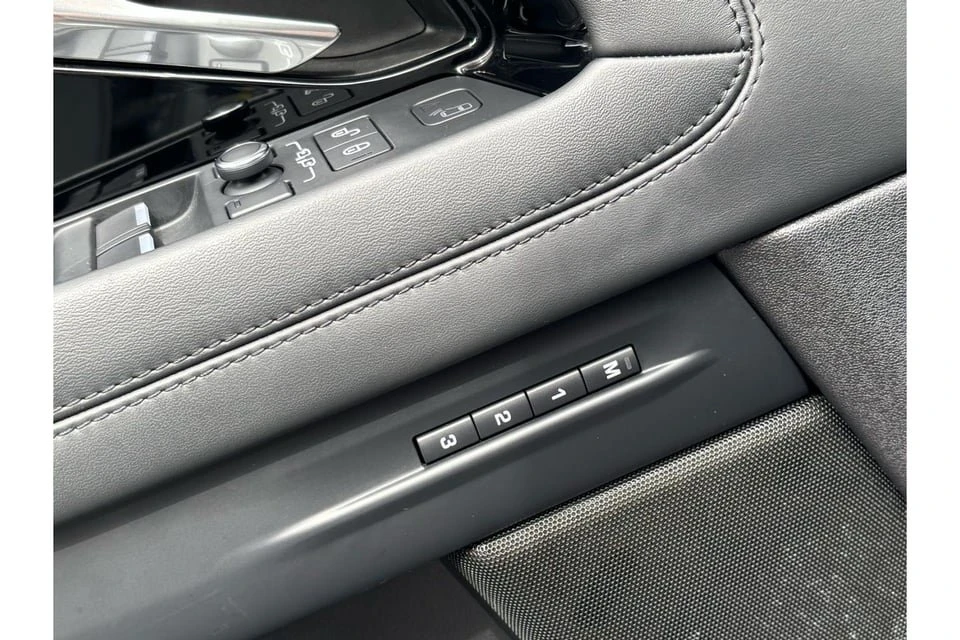 2020 Land Rover Range Rover Evoque 2nd Gen - Image 12 of 20