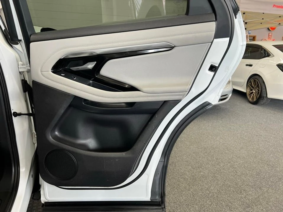 2020 Land Rover Range Rover Evoque 2nd Gen - Image 10 of 20