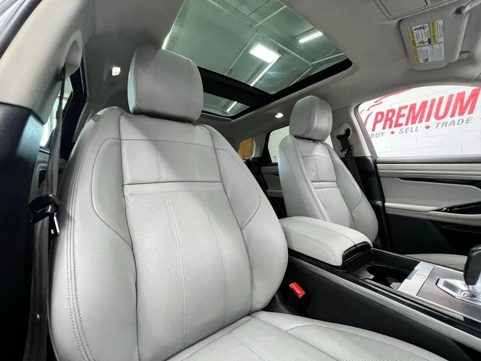 2020 Land Rover Range Rover Evoque 2nd Gen - Image 9 of 20