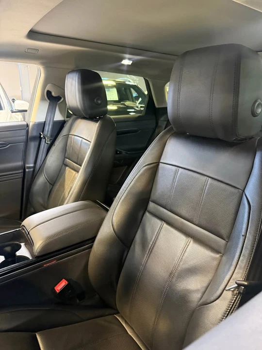 2020 Land Rover Range Rover Evoque 2nd Gen - Image 9 of 11