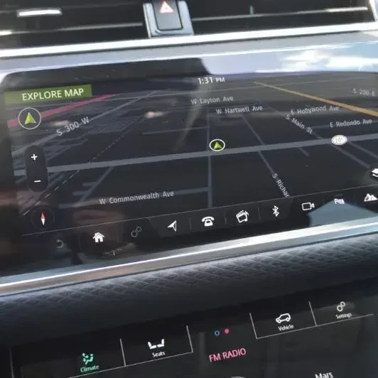 2020 Land Rover Range Rover Evoque 2nd Gen - Image 11 of 14