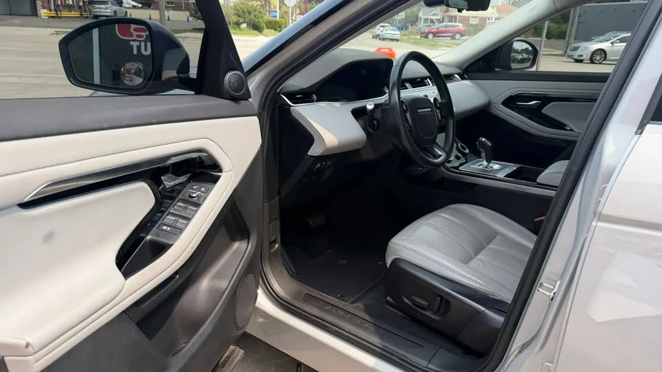 2020 Land Rover Range Rover Evoque 2nd Gen - Image 13 of 20