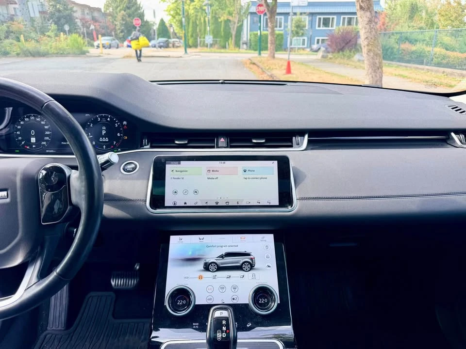 2020 Land Rover Range Rover Evoque 2nd Gen - Image 10 of 13