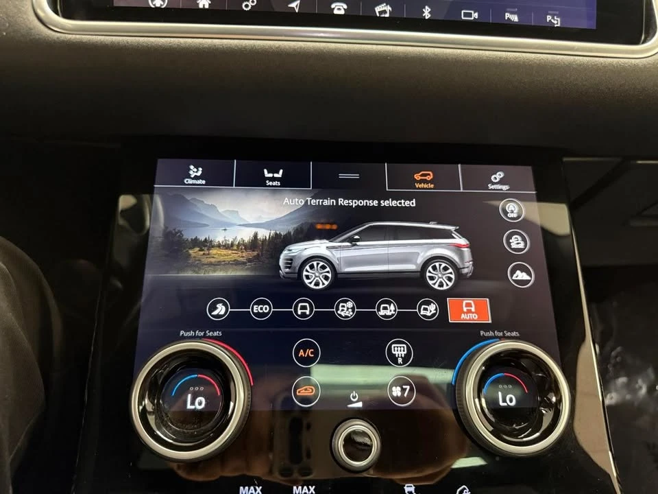 2020 Land Rover Range Rover Evoque 2nd Gen - Image 18 of 20