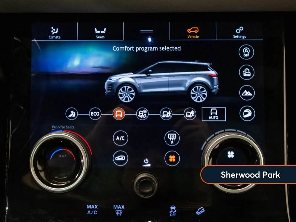 2020 Land Rover Range Rover Evoque 2nd Gen - Image 15 of 17
