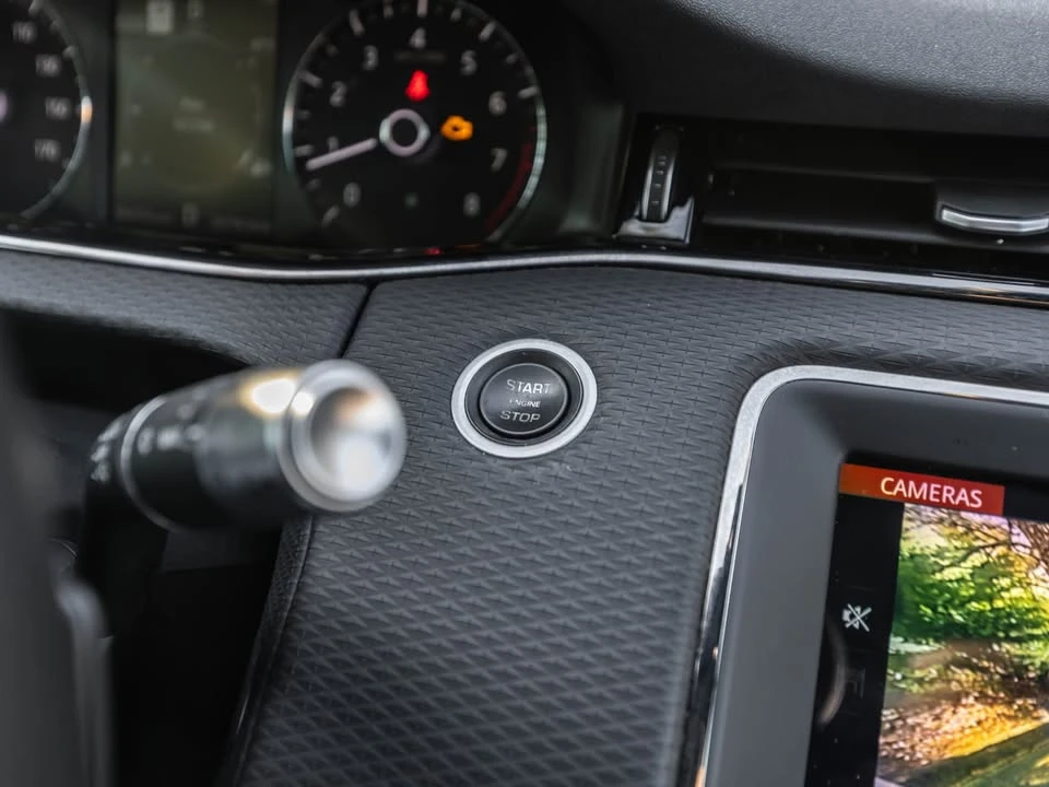 2020 Land Rover Range Rover Evoque 2nd Gen - Image 9 of 20