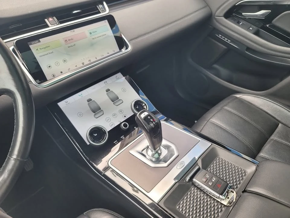 2020 Land Rover Range Rover Evoque 2nd Gen - Image 11 of 17