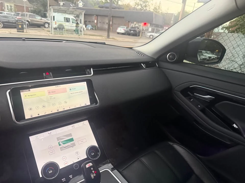 2020 Land Rover Range Rover Evoque 2nd Gen - Image 10 of 13