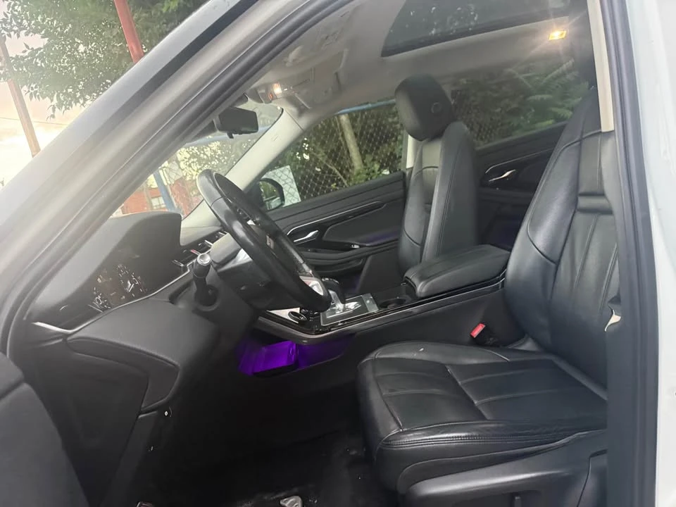 2020 Land Rover Range Rover Evoque 2nd Gen - Image 8 of 13