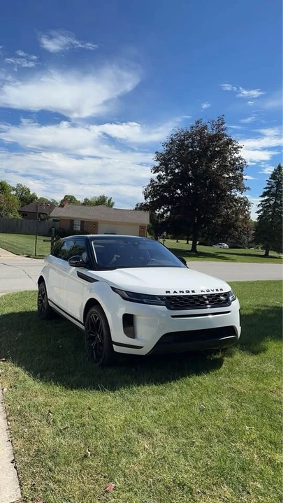 2020 Land Rover Range Rover Evoque 2nd Gen - Image 5 of 10