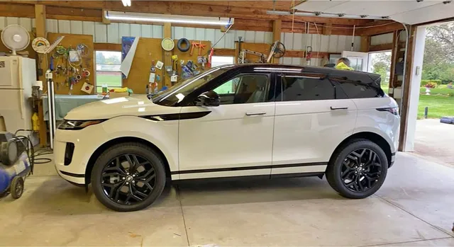 2020 Land Rover Range Rover Evoque P250 Dynamic SE