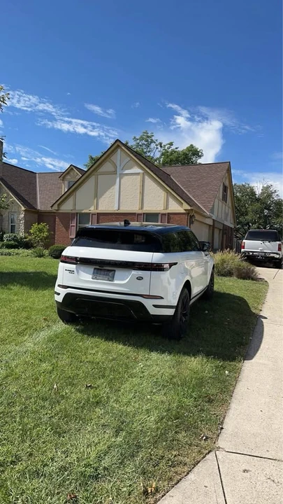 2020 Land Rover Range Rover Evoque 2nd Gen - Image 4 of 10