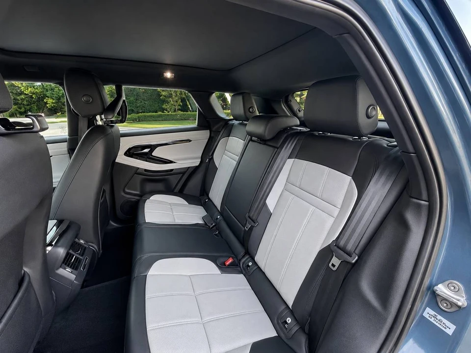2020 Land Rover Range Rover Evoque 2nd Gen - Image 9 of 12